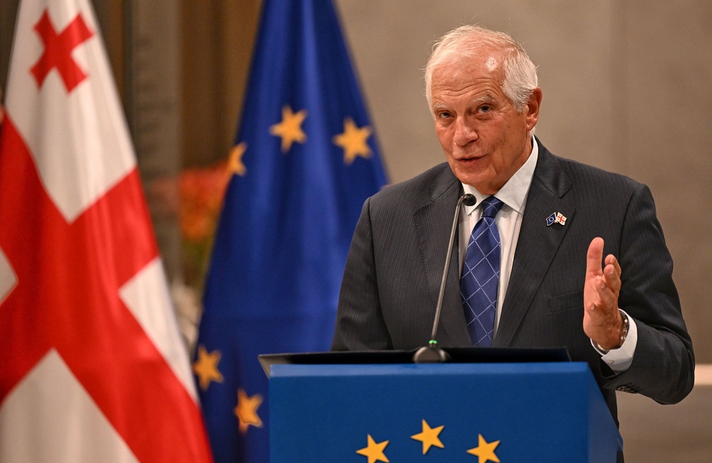 Paralajmeron Borrell: Lufta ne Lindjen e Mesme drejt pershkallezimit